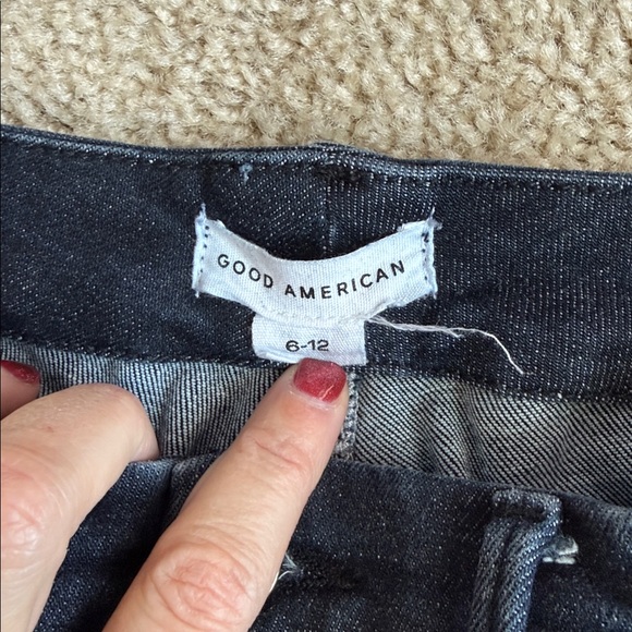 Good American Always Fits 6-12 dark blue denim skinny jean zip up - Picture 3 of 5